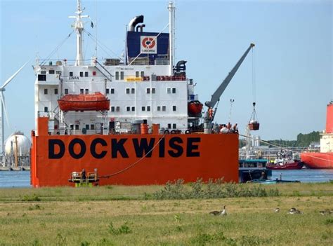Full Crew for Offshore Barge .